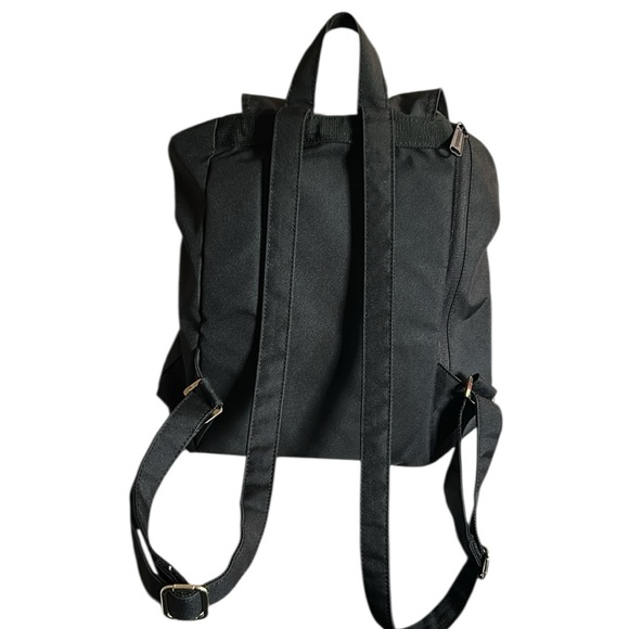 best affordable 25l durable hiking backpack Ozark Trail Hiker Backpack 25 Liter, Black, Polyester, Adult, Teen
